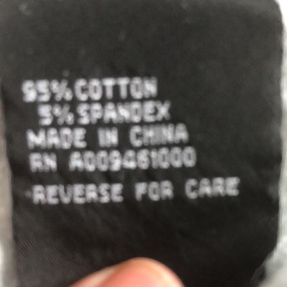 Azita embroidered cropped jean size 6. - Picture 10 of 11